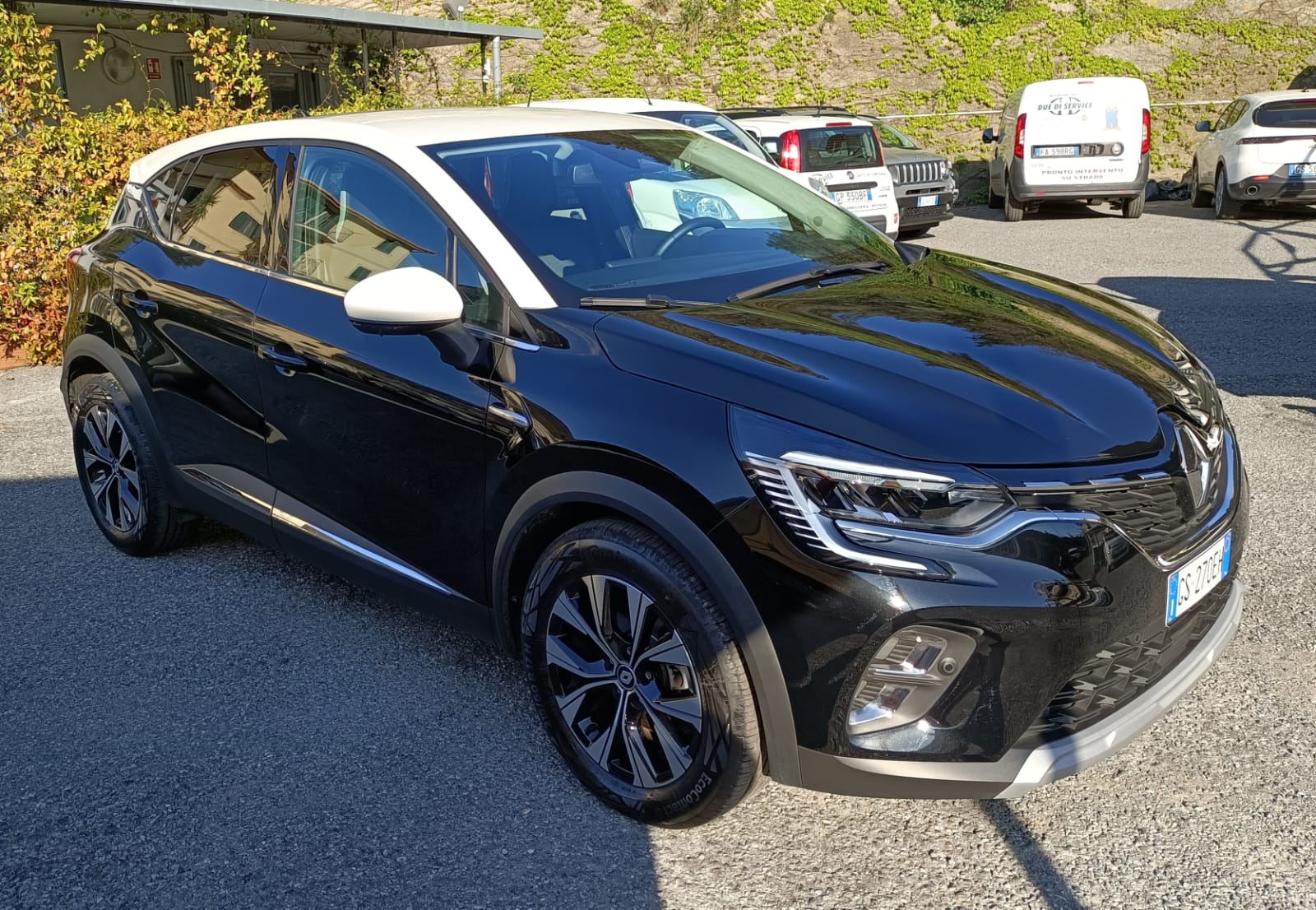 Renault Captur – FULL HYBRID