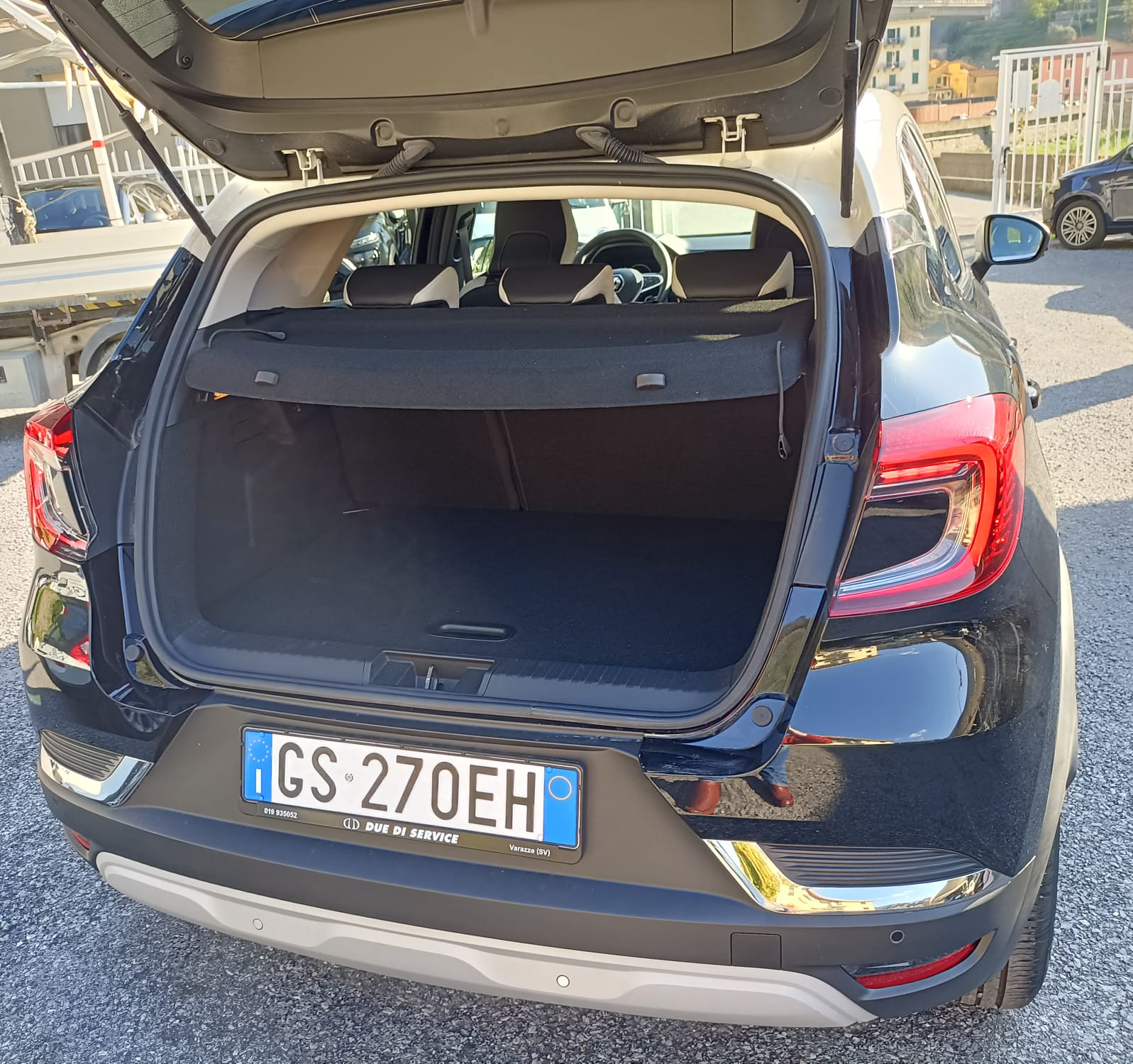 Renault Captur – FULL HYBRID