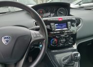 LANCIA YPSILON HYBRID SILVER 1.0