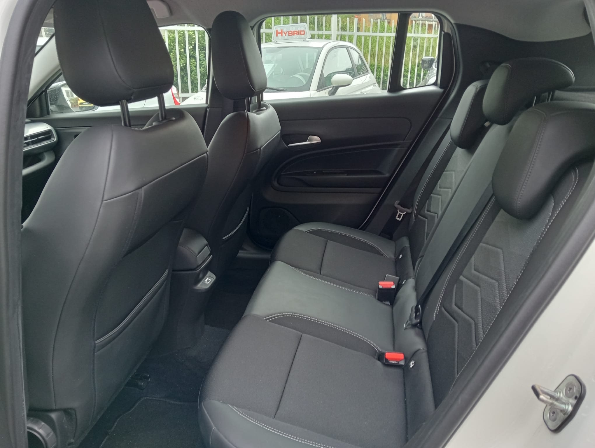 JEEP AVENGER 1.2 TURBO 100CV MHEV LIMITED ALTITUDE