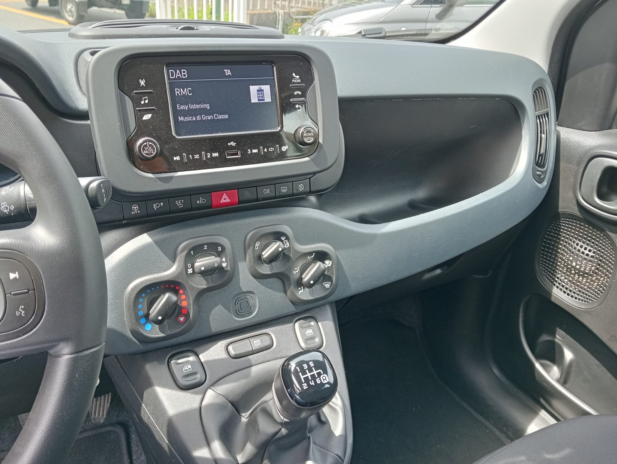 FIAT PANDA HYBRID 1.0 FIREFLY