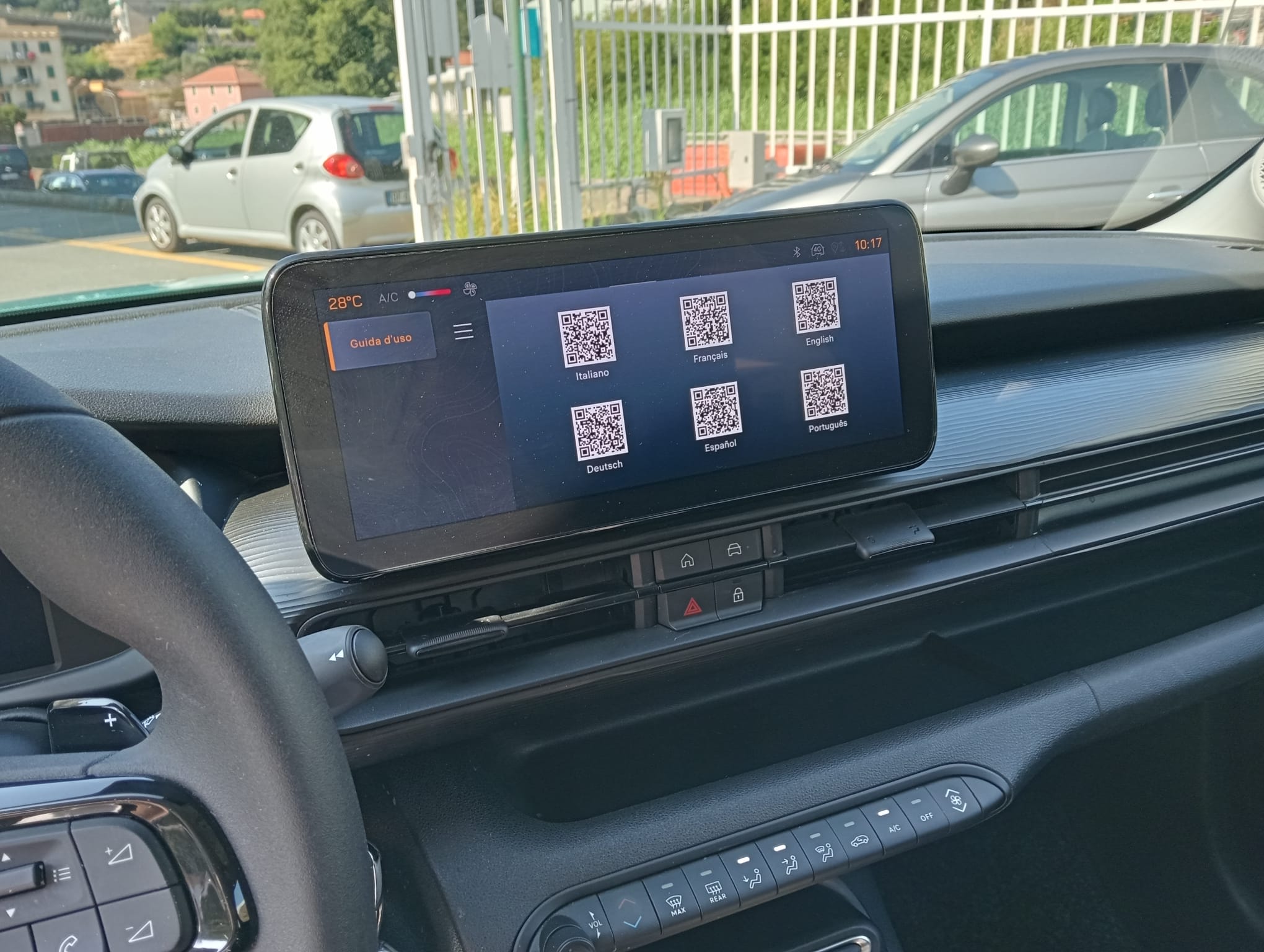 JEEP AVENGER 1.2 TURBO HYBRID 100 CV MHEV LONGITUDE BICOLOR