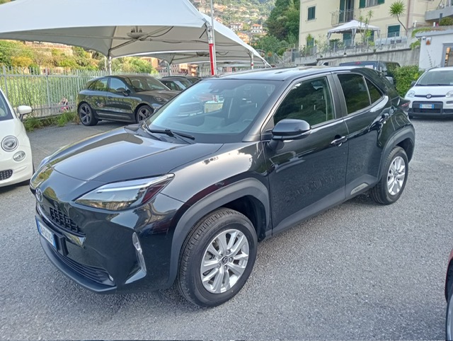 TOYOTA YARIS CROSS 1.5 HYBRID E.CVT BUSINESS
