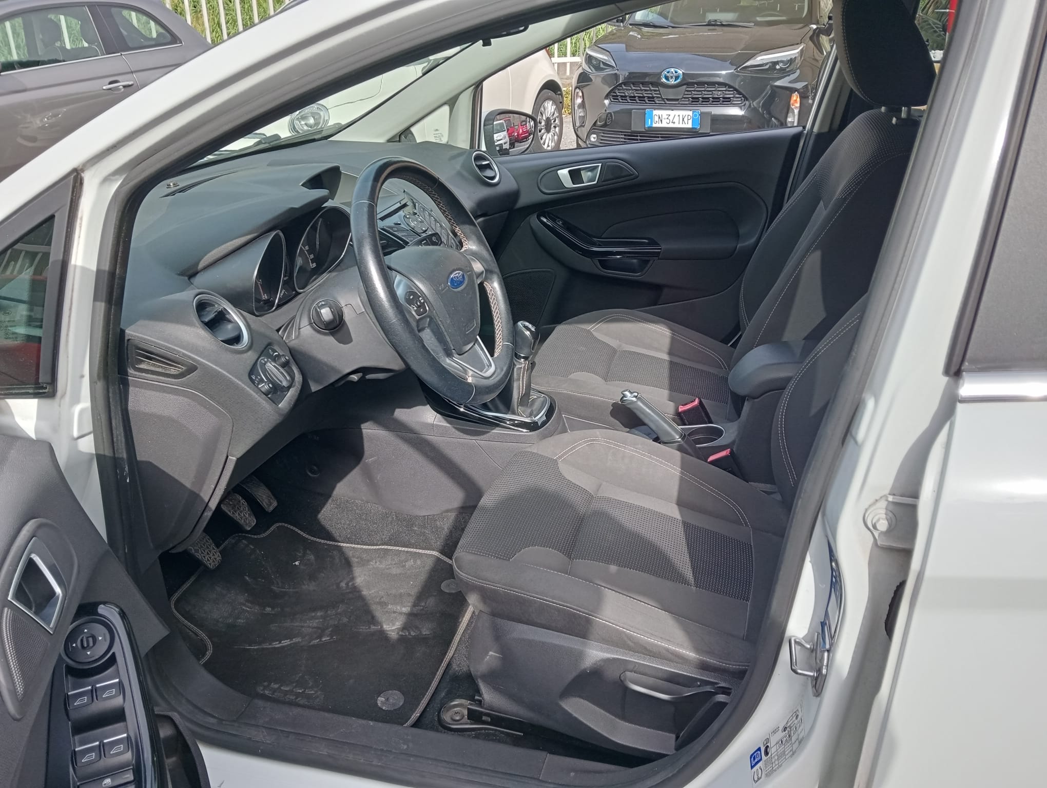 FORD FIESTA 1.0 TITANIUM 80 CV 5 PORTE
