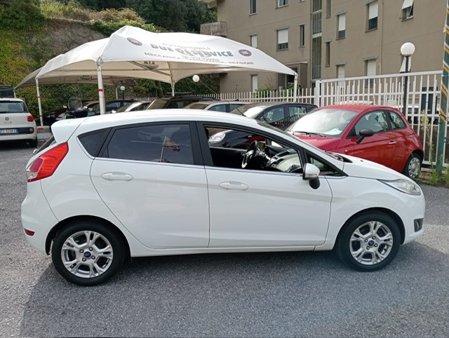 FORD FIESTA 1.0 TITANIUM 80 CV 5 PORTE