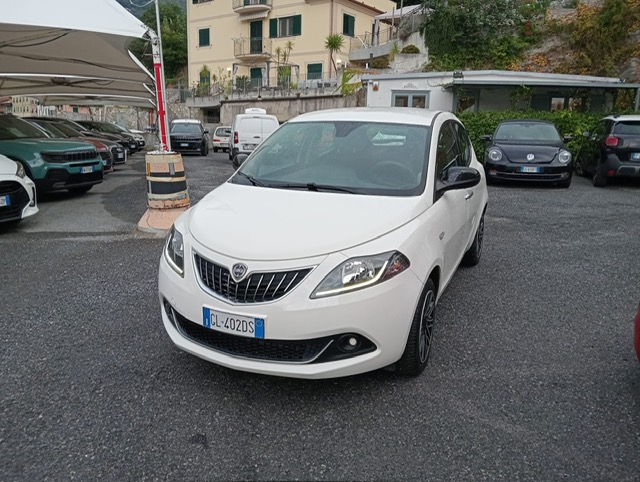 LANCIA YPSILON 1.0 FIREFLY HYBRID S&S GOLD