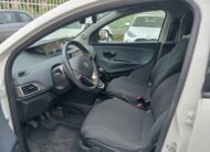 LANCIA YPSILON 1.0 FIREFLY HYBRID S&S GOLD