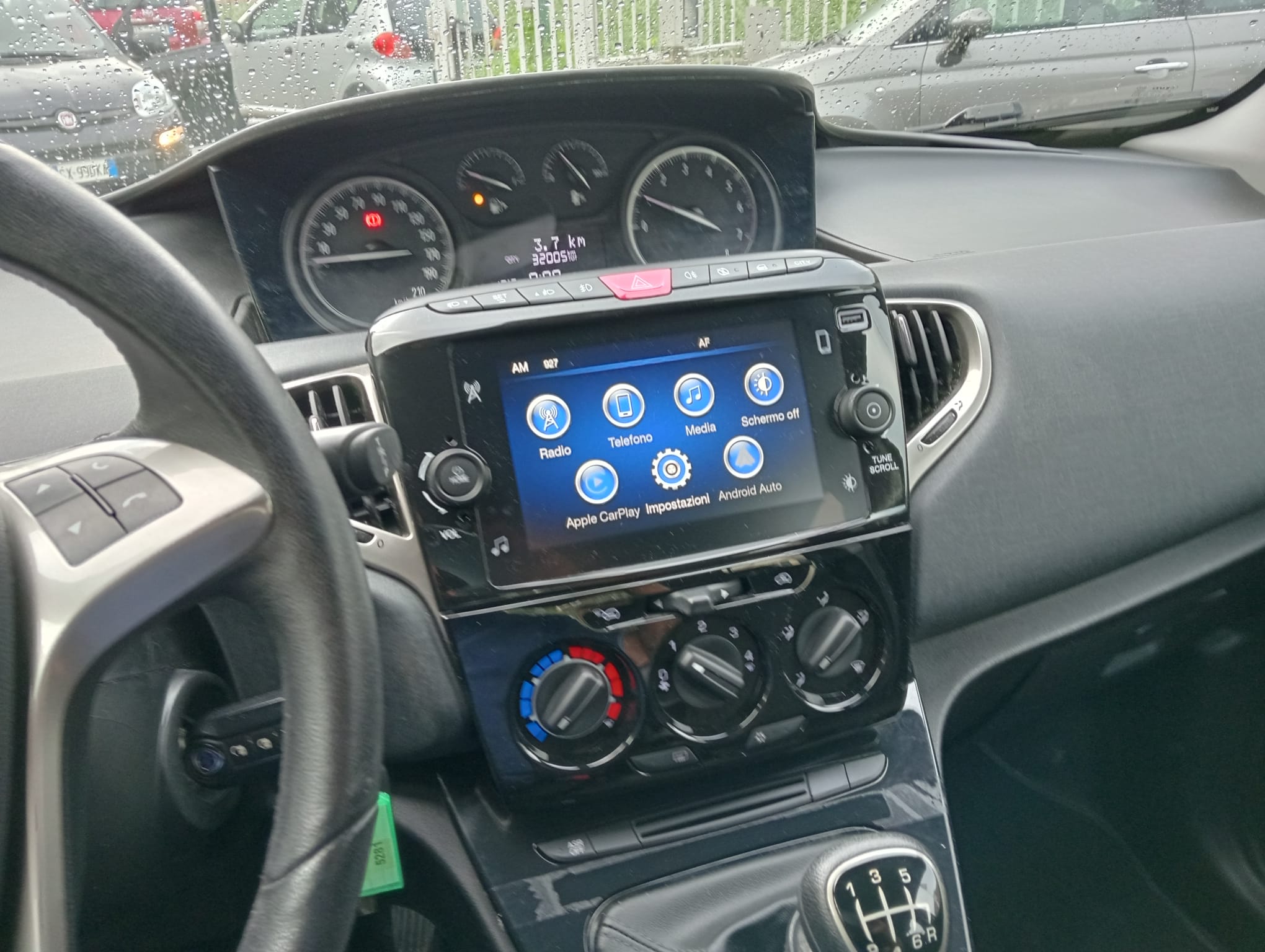 LANCIA YPSILON 1.0 FIREFLY HYBRID S&S GOLD